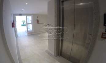 Imagem 2: Apartamento para venda 2 dorm./suíte garagem elevador Petrópolis Porto Alegre, 84 m² - FI6