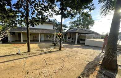 Imagem 2: Casa para Venda em Brasília, Setor Habitacional Taquari (Lago Norte), 3 dormitórios, 1 suí