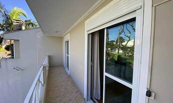 Imagem 4: Sobrado para aluguel tem 290 metros quadrados com 4 quartos em Boa Vista - Curitiba - PR