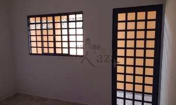 Imagem 2: Casa - Vila Tatetuba - 3 dormitórios com 01 suíte - 74m² - venda