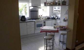 Imagem 5: Casa para venda com 243 metros quadrados com 3 quartos