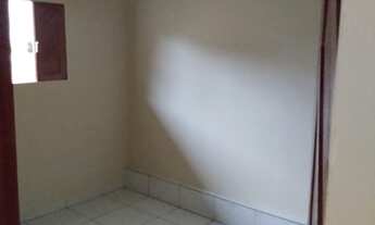 Imagem 4: Alugo Kitnet em Felipe Camarão 2/4 R$ 400,00 Não paga água