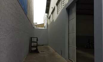 Imagem 2: Galpão/Depósito/Armazém para aluguel tem 800 metros quadrados