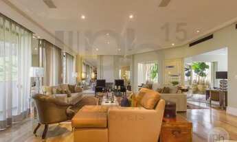 Imagem: Prédio de arquitetura moderna