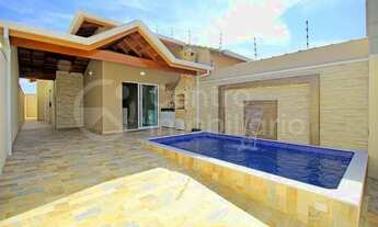 Imagem: CASA com piscina e 2 quartos em Peruíbe