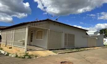 Imagem: Aluga-se Casa 3 quartos - Excelente Localização