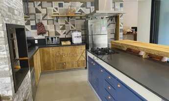 Imagem 2: Casa de condomínio para venda com 700 metros quadrados com 5 quartos