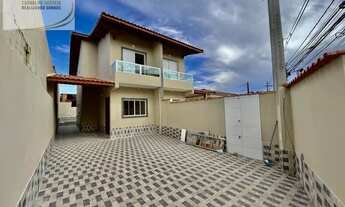 Imagem 2: OPORTUNIDADE EM BAIRRO RESIDENCIAL! SOBRADO GEMINADO COM PISCINA PARA VENDA EM ITANHAÉM!!