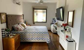 Imagem 4: Vendo casa duplex em Condominio, 6 quartos sendo 3 suítes, com piscina