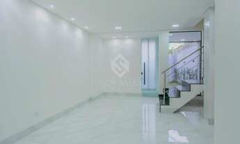 Imagem 7: Lindo sobrado com 03 quartos sendo 01 suíte no Setor Itaipu