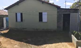 Imagem: Vendo casa com Espaço nos fundos para construção