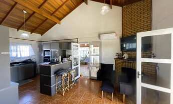 Imagem: Casa 4 dormitórios ou para Venda em Cidreira