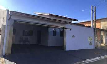 Imagem 7: Sobrado para venda possui 212 metros quadrados com 4 quartos em Residencial Cedro - Botuca