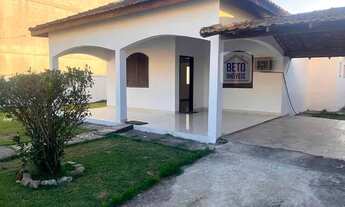 Imagem: Casa para aluguel possui 450 metros quadrados