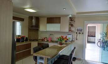 Imagem 4: Vejam só @ sobrado Averbado, mobiliado e ampla área de festas, próximo rua Cegonha-Iririú