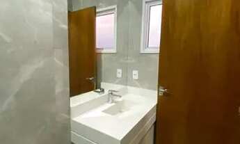 Imagem 6: Casa de condomínio para aluguel possui 180 metros quadrados com 3 quartos