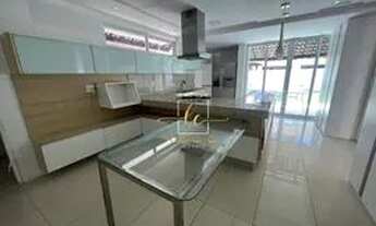 Imagem 4: Casa de condomínio para aluguel e venda possui 400 metros quadrados com 3 quartos