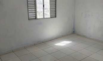 Imagem 7: Casa 4 cômodos espaçosa para alugar