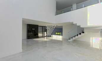 Imagem 3: Casa de condomínio para venda tem 344 metros quadrados com 3 quartos em São Braz - Curitib