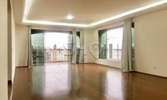 Imagem 1: Apartamento em Higienópolis com 3 dormitórios e 3 vagas