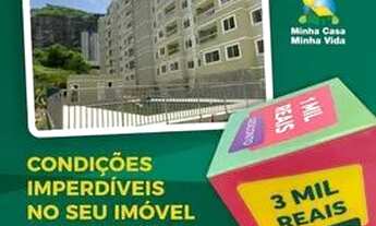 Imagem: Promotora de vendas de imóveis na planta