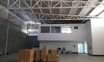 Imagem 2: Aluga-se Galpão 650 m2 no Parque das Laranjeiras Com Habite-se Manaus Am