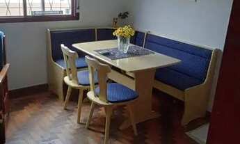 Imagem 7: Casa para venda possui 159m², com 3 dormitórios, Suite, em Vila Ipiranga - Porto Alegre