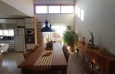 Imagem 4: Venda Casa com 3 dormitórios