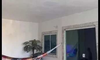 Imagem 4: Rua Rosa de Almeida, Ótima casa linear, com piscina