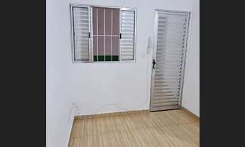 Imagem: ALUGA-SE KITNET