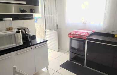 Imagem 5: Casa com 2 Dormitórios, Churrasqueira e Área Livre