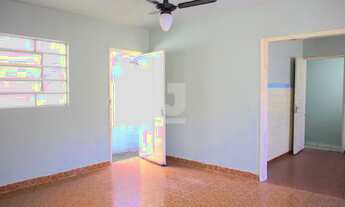 Imagem 2: Casa com 81 m2 área útil e 98 m2 terreno - Bairro Alto - Piracicaba - ótima localização (v