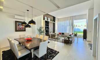 Imagem 2: Linda casa em Condomínio a venda Linear com 3 suítes, terreno com 600 m2