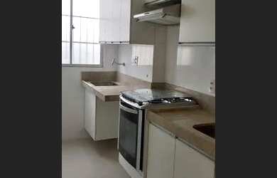 Imagem 2: Alugo apto reformado com alguns móveis,me chame no whatsapp *92