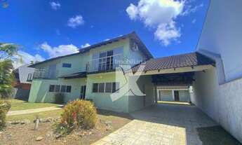 Imagem: Casa com 7 suítes em 2 lotes à venda