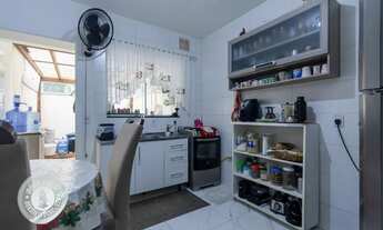 Imagem 5: VENDA - Sobrado com 2 dormitórios, 1 vaga de garagem coberta, no bairro Fortaleza Alta em