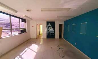 Imagem: Andar Comercial 170m² no Centro