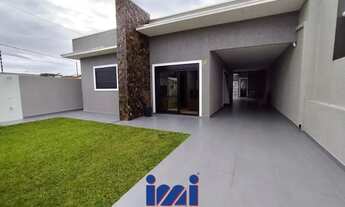 Imagem 2: Casa no Balneário Céu Azul com piscina