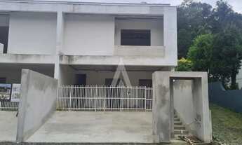 Imagem 7: Sobrado geminado com 3 suítes à venda no bairro Glória em Joinville - SC, de R$ 1.300.000