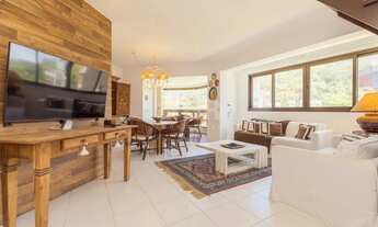 Imagem 6: Apartamento duplex com 04 dormitórios sendo 02 suítes e 02 vagas de garagem Caiobá Matinho