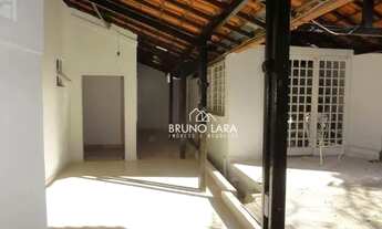 Imagem 4: Casa com 5 dormitórios para alugar, 100 m² por R$ 3.516,66/mês - Centro - Igarapé/MG