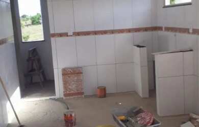 Imagem 4: Vendo duas linda casas valor 300 mil nas duas falar com *93 a casa e super nova