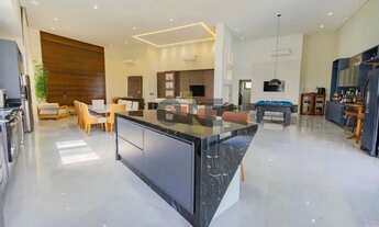 Imagem 3: Casa térrea com 4 dormitórios, sendo 4 suítes à venda - Granja Viana - Cotia/SP