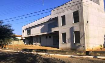 Imagem: Casa em construçao em condominio fechado