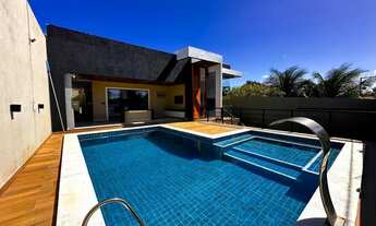 Imagem: Casa Moderna com 4 quartos com piscina em