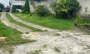 Imagem 5: Lote com área de churrasco pronta pra uso