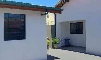 Imagem: Casa para venda com 305m² e 4 vagas em