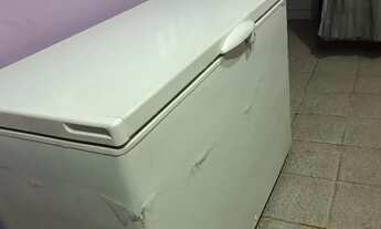 Imagem 4: Vendo este Freezer Novo