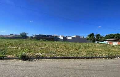 Imagem: 2 Lotes (A duas quadras da GO-040) Jardim