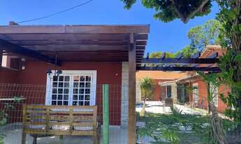 Imagem 5: Residência exclusiva em condomínio de luxo com praia particular e marina